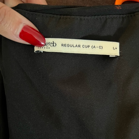 House of CB - Hallie Black Strapless Corset Top - Size L+ (XL) - Picture 3 of 9